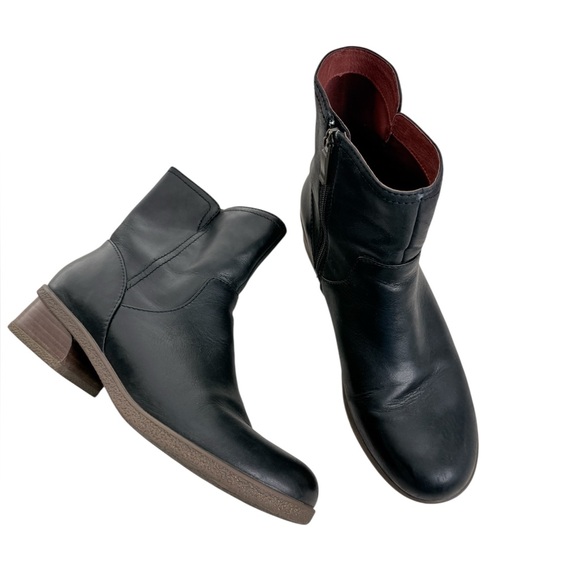 Dansko Shoes - Dansko Women's Bethanie waterproof boots Black Size 40 EU or 9.5-10 US